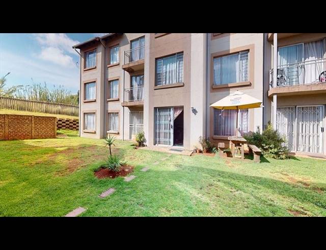 1 BEDROOM APARTMENT FOR SALE IN KLEINFONTEIN